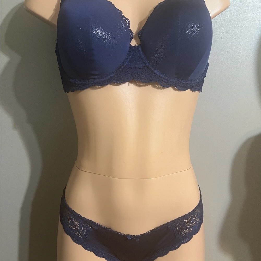 Victoria's Secret Midnight Blue Lace Bra Set